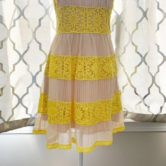 Foxiedox Yellow Floral Lace Mia Halter Dress - Picture 6 of 11